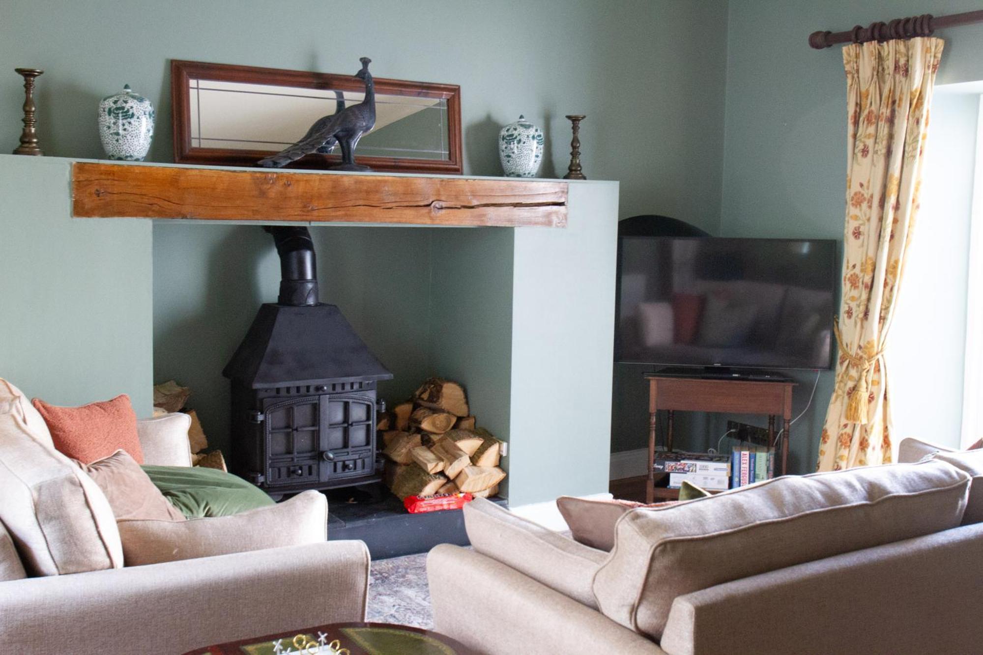 Hill House Lodge Sleeps 6 Overlooking The Rock Of Cashel Cashel  Exteriör bild