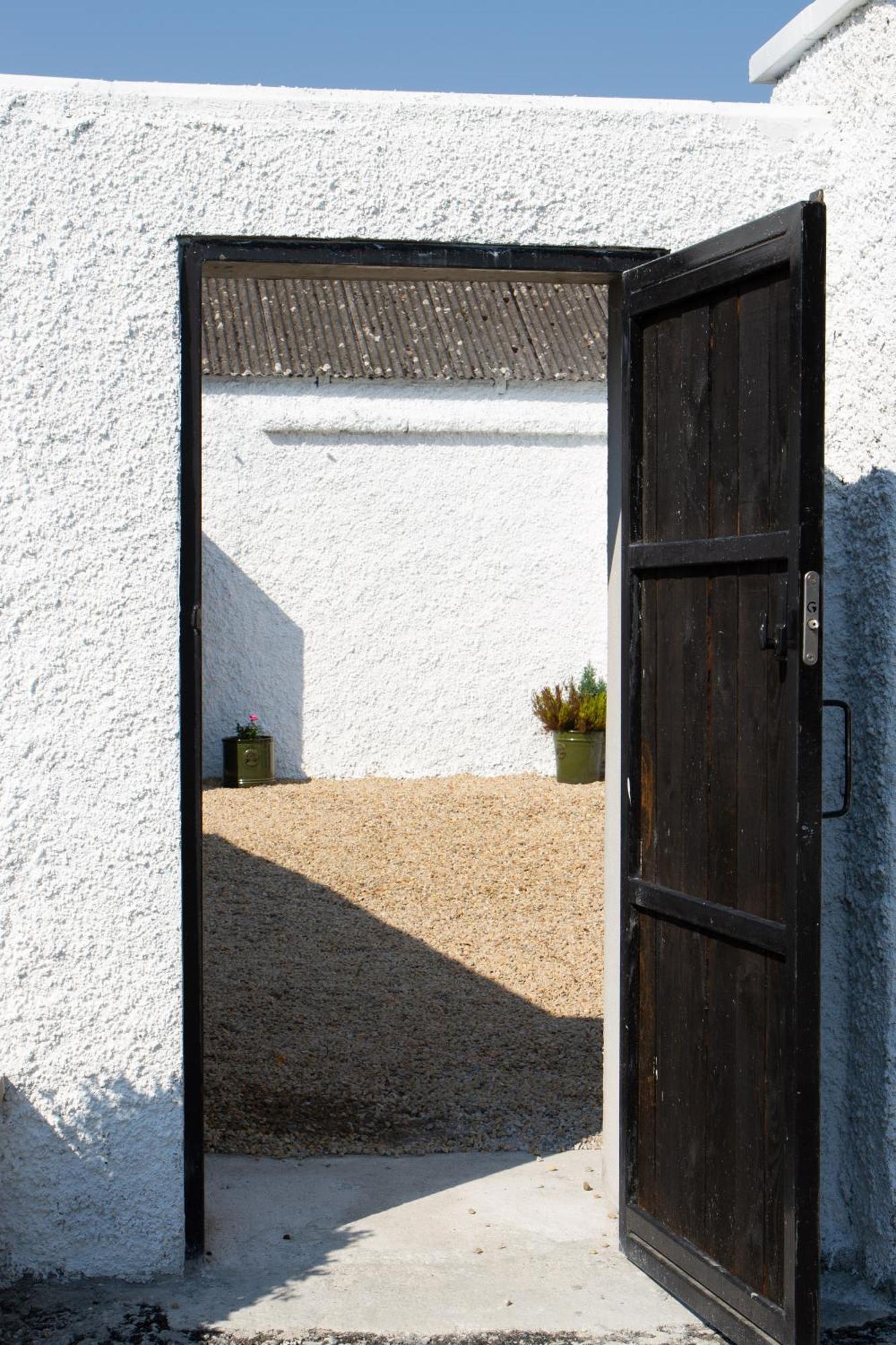 Hill House Lodge Sleeps 6 Overlooking The Rock Of Cashel Cashel  Exteriör bild